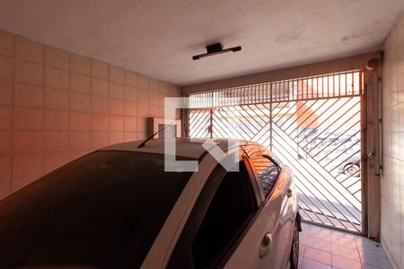 Casa à venda com 92m², 2 quartos e 2 vagas Casa à venda com 92m², 2 quartos e 2 vagasGaragem