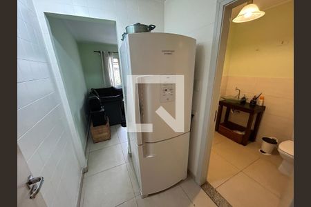 Corredor de casa à venda com 3 quartos, 80m² em Vila Romana, São Paulo