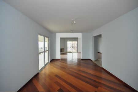 Sala de apartamento para alugar com 6 quartos, 400m² em Vila Suzana, São Paulo