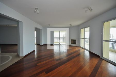 Sala de apartamento para alugar com 6 quartos, 400m² em Vila Suzana, São Paulo