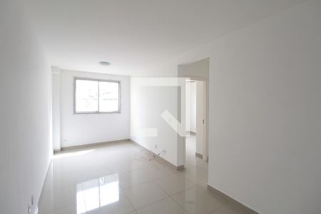 Sala de apartamento à venda com 2 quartos, 60m² em Planalto, Belo Horizonte