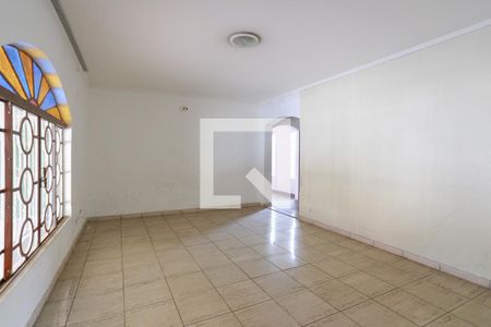 sala de casa à venda com 4 quartos, 250m² em Jardim Ester Yolanda, São Paulo