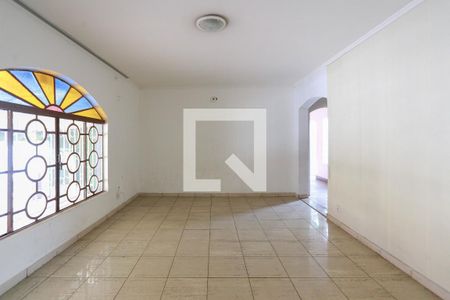 sala de casa à venda com 4 quartos, 250m² em Jardim Ester Yolanda, São Paulo