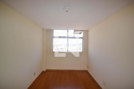 Quarto 1 de apartamento para alugar com 2 quartos, 54m² em Centro, Nilópolis