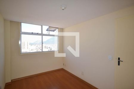 Quarto 1 de apartamento para alugar com 2 quartos, 54m² em Centro, Nilópolis