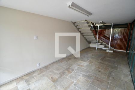 Sala 1 de casa para alugar com 5 quartos, 427m² em Bosque, Campinas