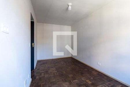 Quarto 1 de apartamento para alugar com 3 quartos, 58m² em Boa Vista, Curitiba