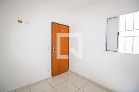 Quarto de apartamento para alugar com 1 quarto, 35m² em Vila Nova Galvão, São Paulo