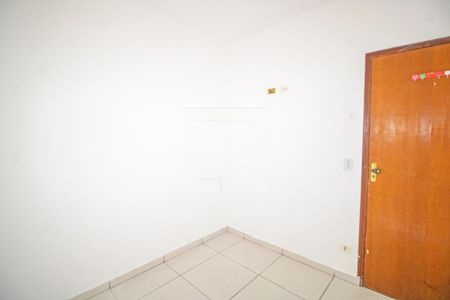 Quarto de apartamento para alugar com 1 quarto, 35m² em Vila Nova Galvão, São Paulo