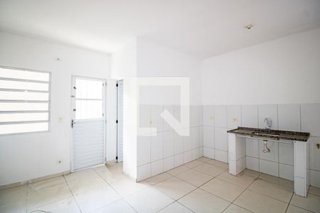 Sala de apartamento para alugar com 1 quarto, 35m² em Vila Nova Galvão, São Paulo