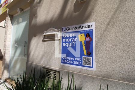 Casa para alugar com 300m², 4 quartos e 4 vagas Casa para alugar com 300m², 4 quartos e 4 vagasFachada