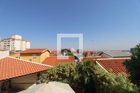 Casa para alugar com 300m², 4 quartos e 4 vagas Casa para alugar com 300m², 4 quartos e 4 vagasVaranda Quarto 4