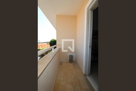 Casa para alugar com 300m², 4 quartos e 4 vagas Casa para alugar com 300m², 4 quartos e 4 vagasVaranda Quarto 3