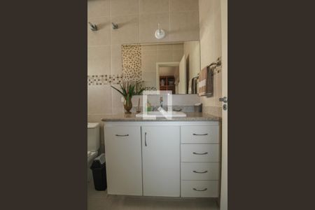 Casa para alugar com 300m², 4 quartos e 4 vagas Casa para alugar com 300m², 4 quartos e 4 vagasBanheiro - Quarto