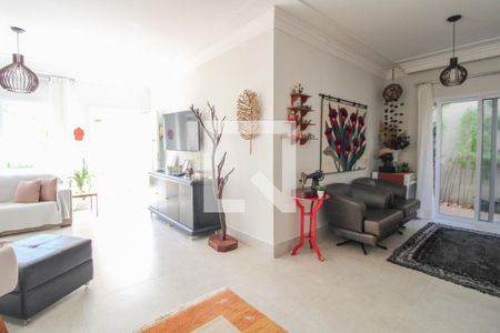 Sala de casa para alugar com 4 quartos, 300m² em Parque das Flores, Campinas