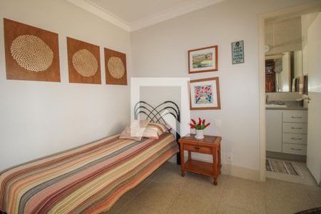 Casa para alugar com 300m², 4 quartos e 4 vagas Casa para alugar com 300m², 4 quartos e 4 vagasQuarto