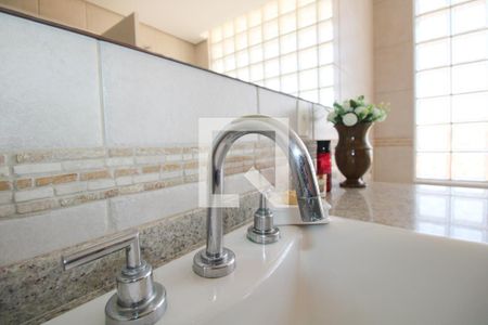 Casa para alugar com 300m², 4 quartos e 4 vagas Casa para alugar com 300m², 4 quartos e 4 vagasBanheiro - Quarto 4