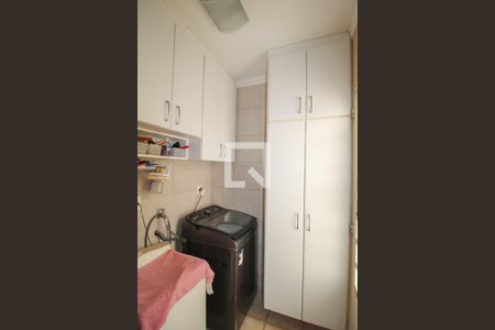 Casa para alugar com 300m², 4 quartos e 4 vagas Casa para alugar com 300m², 4 quartos e 4 vagasÁrea de Serviço