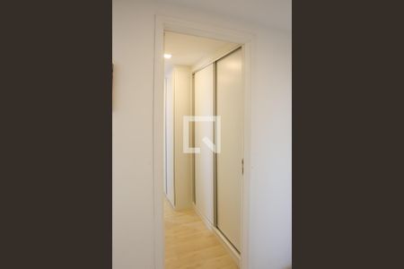 Corredor de apartamento à venda com 2 quartos, 93m² em Vila Leopoldina, São Paulo