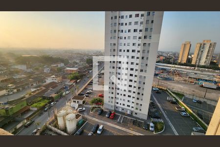 Vista da Sala de apartamento para alugar com 2 quartos, 45m² em Castelo, Santos