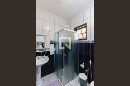 Casa à venda com 225m², 3 quartos e 3 vagas Casa à venda com 225m², 3 quartos e 3 vagasBanheiro da Suíte