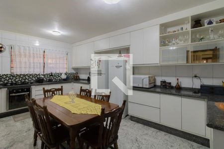 Cozinha de casa à venda com 3 quartos, 225m² em Gopouva, Guarulhos