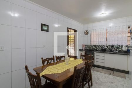 Cozinha de casa à venda com 3 quartos, 225m² em Gopouva, Guarulhos