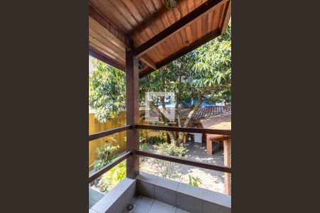 Casa à venda com 225m², 3 quartos e 3 vagas Casa à venda com 225m², 3 quartos e 3 vagasVaranda da Suíte