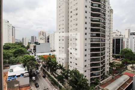 Vista de kitnet/studio à venda com 1 quarto, 25m² em Indianópolis, São Paulo