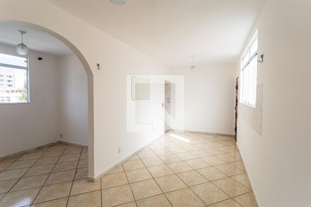 Sala de apartamento para alugar com 2 quartos, 58m² em Santa Efigênia, Belo Horizonte