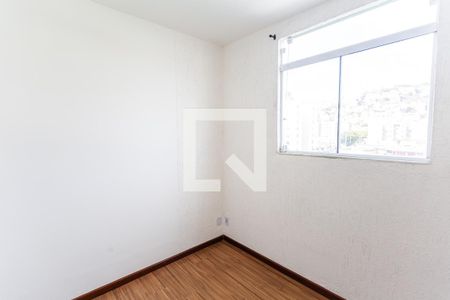 Quarto 1 de apartamento para alugar com 2 quartos, 58m² em Santa Efigênia, Belo Horizonte