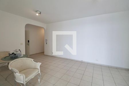 Sala de apartamento para alugar com 3 quartos, 75m² em Centro, Guarujá