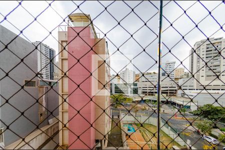 Vista de apartamento à venda com 4 quartos, 110m² em Buritis, Belo Horizonte