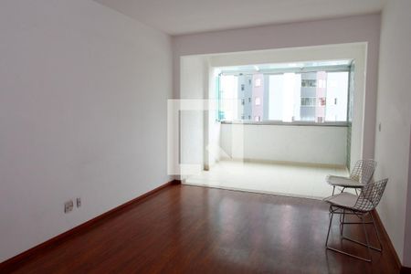 Sala de apartamento para alugar com 3 quartos, 86m² em Estoril, Belo Horizonte