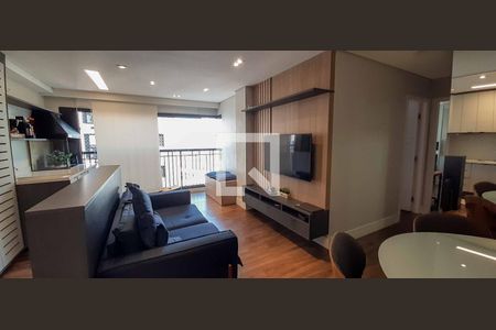 Sala de apartamento à venda com 2 quartos, 62m² em Continental, Osasco