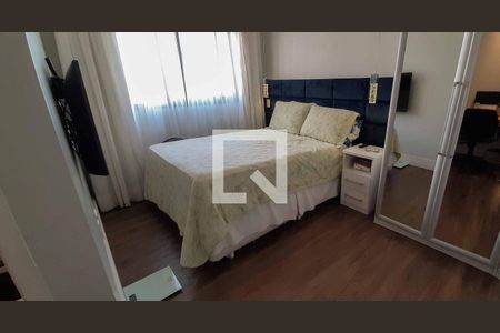 Suíte de apartamento à venda com 2 quartos, 62m² em Continental, Osasco