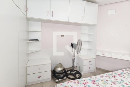 Quarto 2 de apartamento à venda com 2 quartos, 60m² em Feitoria, São Leopoldo