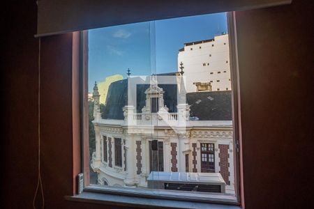 Apartamento para alugar com 43m², 2 quartos e sem vaga Apartamento para alugar com 43m², 2 quartos e sem vagaQuarto 1 vista da janela