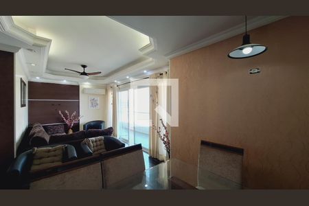 Sala de apartamento para alugar com 3 quartos, 132m² em Tupi, Praia Grande