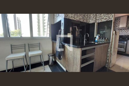 Apartamento à venda com 199m², 3 quartos e 3 vagas Apartamento à venda com 199m², 3 quartos e 3 vagasEspaço Gourmet