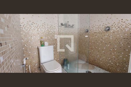 Apartamento à venda com 199m², 3 quartos e 3 vagas Apartamento à venda com 199m², 3 quartos e 3 vagasBanheiro Quarto 3 suíte