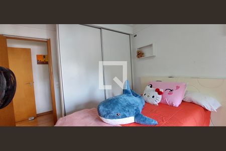Apartamento à venda com 199m², 3 quartos e 3 vagas Apartamento à venda com 199m², 3 quartos e 3 vagasQuarto 2 suíte