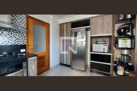 Apartamento à venda com 199m², 3 quartos e 3 vagas Apartamento à venda com 199m², 3 quartos e 3 vagasCozinha