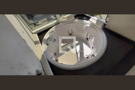 Apartamento à venda com 199m², 3 quartos e 3 vagas Apartamento à venda com 199m², 3 quartos e 3 vagasBanheiro Quarto 3 suíte