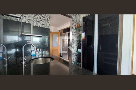 Apartamento à venda com 199m², 3 quartos e 3 vagas Apartamento à venda com 199m², 3 quartos e 3 vagasEspaço Gourmet