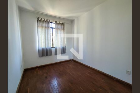 Sala de apartamento à venda com 2 quartos, 48m² em Sagrada Família, Belo Horizonte