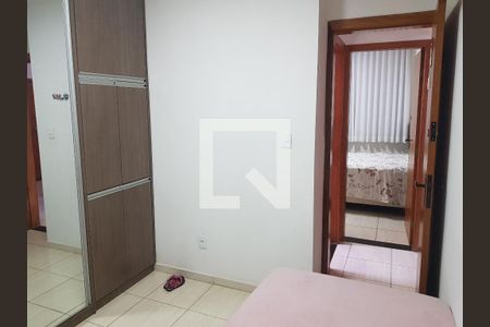 Quarto 2 de apartamento para alugar com 2 quartos, 102m² em Parque Xangri-lá, Contagem