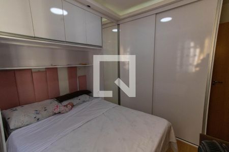 Quarto de apartamento para alugar com 2 quartos, 42m² em Vila Lage, São Gonçalo