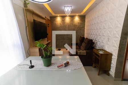 Sala de apartamento para alugar com 2 quartos, 42m² em Vila Lage, São Gonçalo