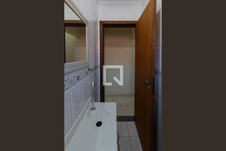 Lavabo de casa à venda com 5 quartos, 115m² em Jardim Ernestina, São Paulo